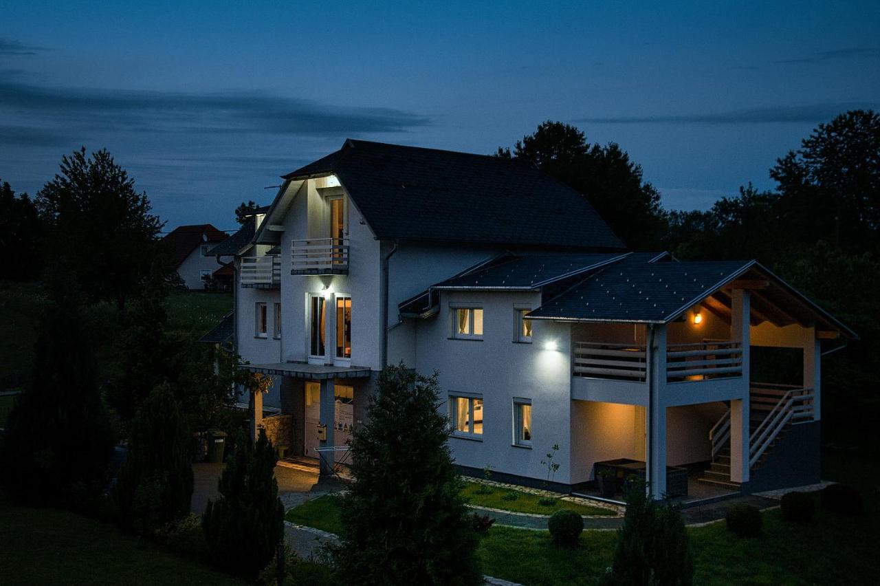 Studio Apartments Kaya Čatrnja Zewnętrze zdjęcie